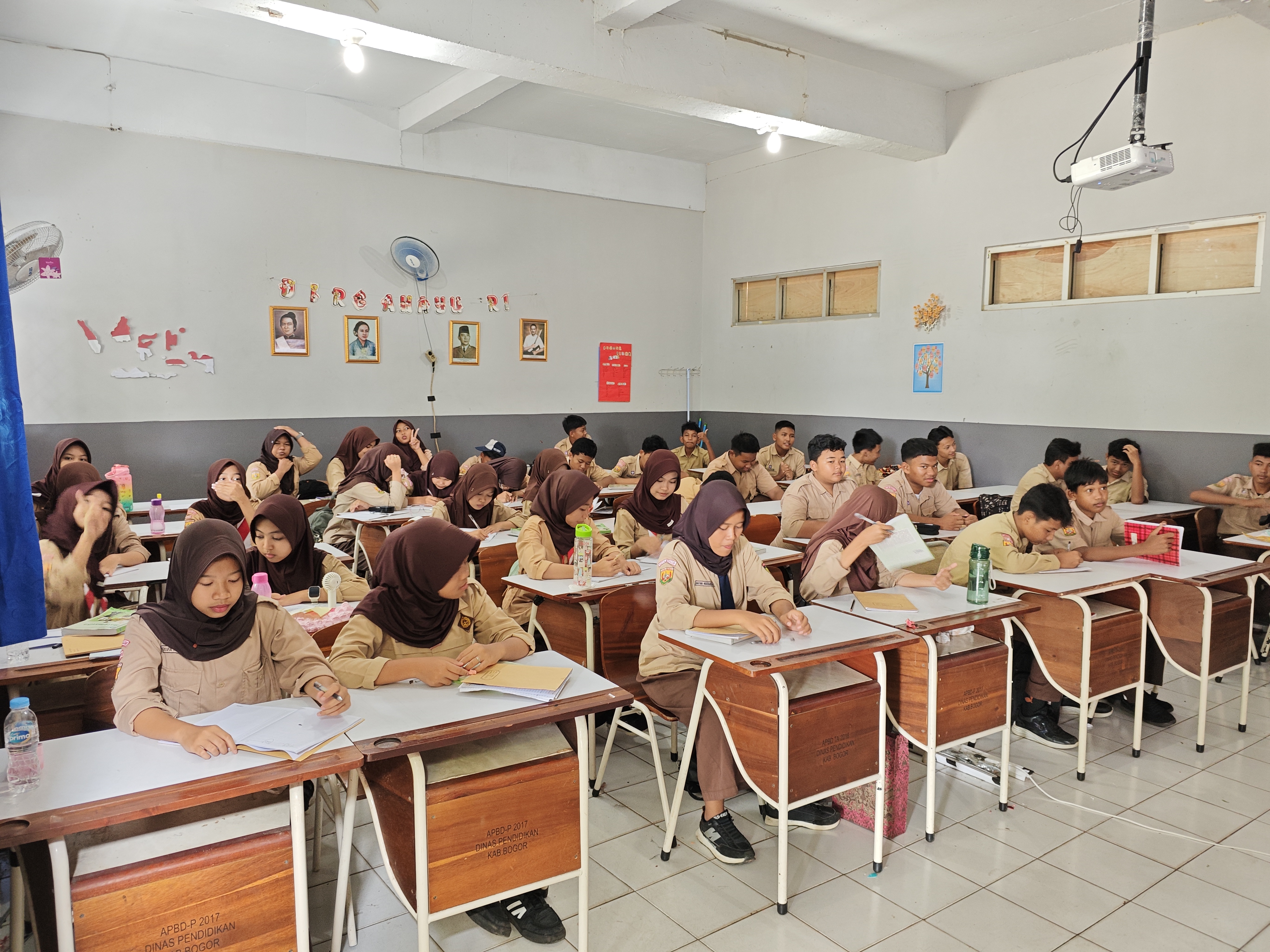 Sekolah